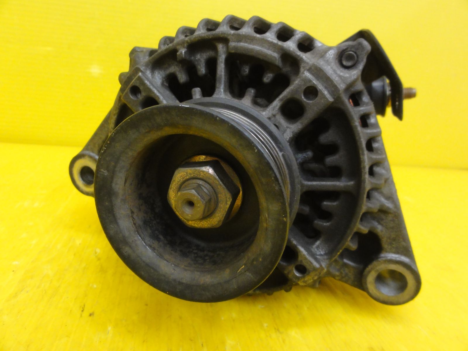 平成13年車 トヨタ JCG10 プログレ オルタネーター ダイナモ 27060-46290 102211-1500 純正 F30651