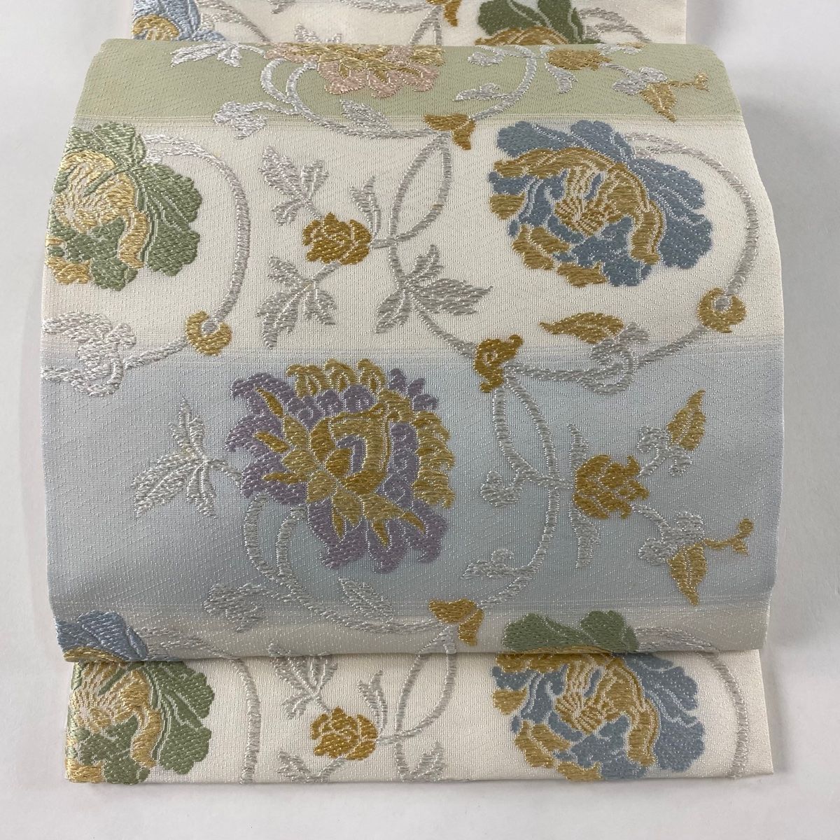 美しい 洛陽織物 逸品 袋帯 落款 金銀糸 唐織 段縞模様 牡丹唐草 着物・浴衣