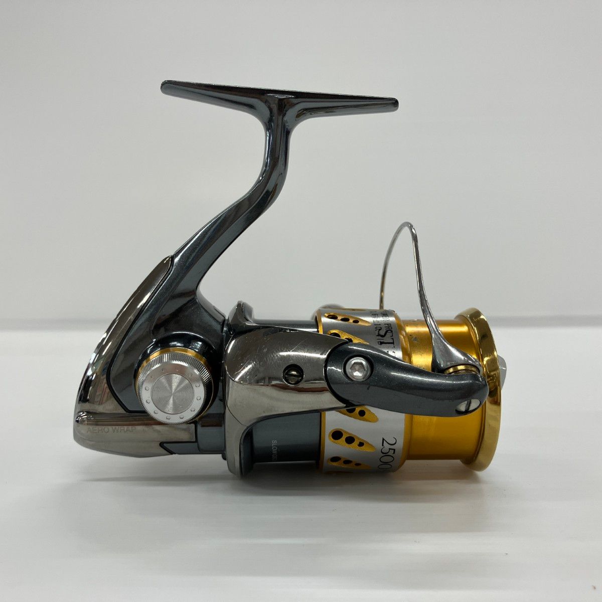 SHIMANO - SHIMANO シマノ 07ステラ 2500S スピニングリール ゴメクサスノブ 02084 981_1_800.jpg?20070501145528