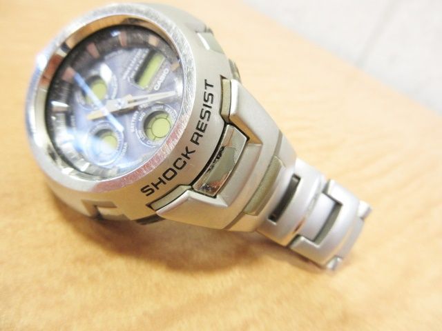 CASIO カシオ G-SHOCK GW-1000DJ  電波ソーラー ソーラーバッテリー デジタル シルバーカラー