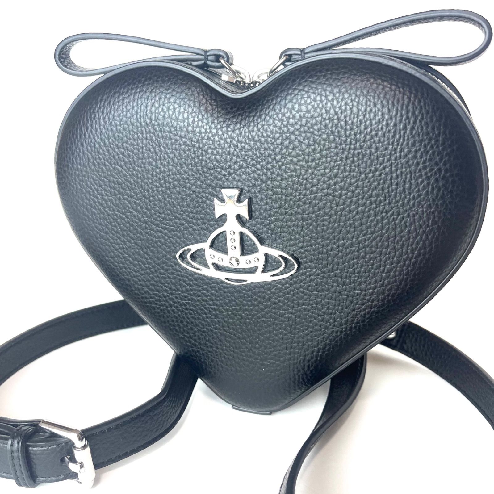 Vivienne Westwood ELLA ハート型の黒いバックパック 人気】Vivienne