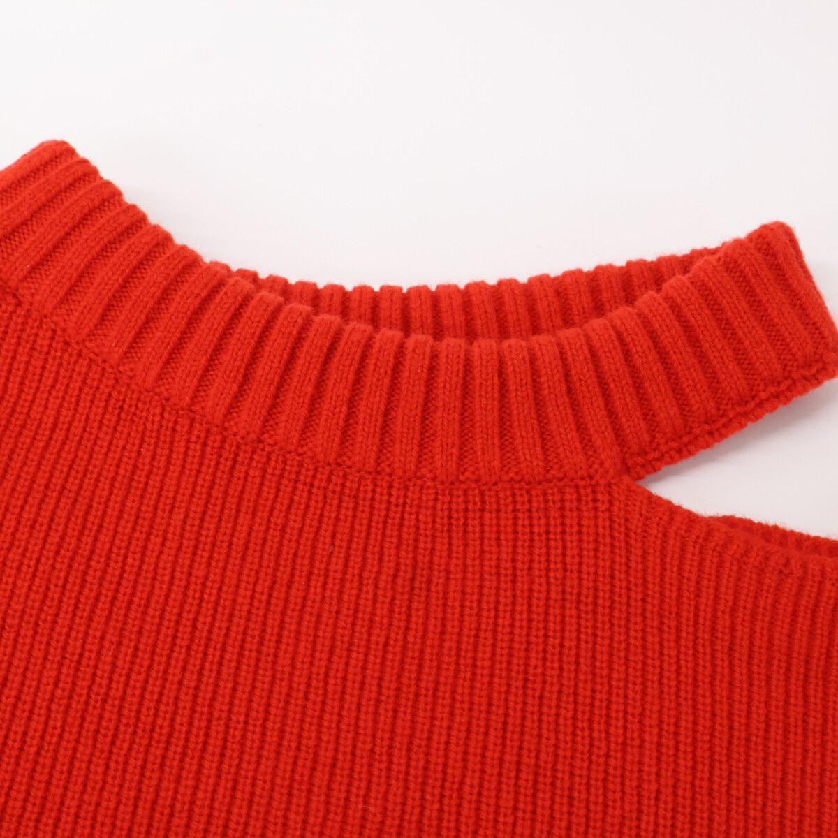 ｼｮﾙﾀﾞｰｶｯﾄ ﾆｯﾄ