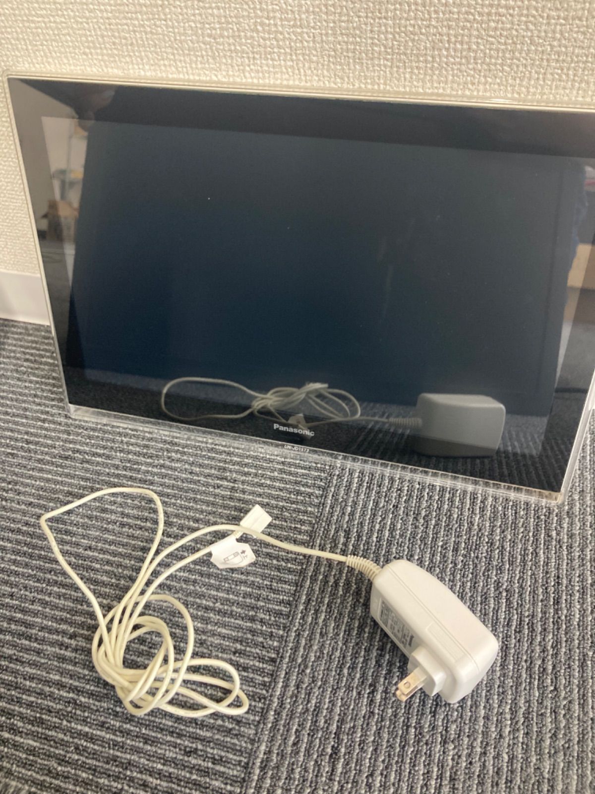 panasonicプライベートビエラUN-10TD6-K 概要 ブルーレイディスクプレーヤー/HDDレコーダー付ポータブル