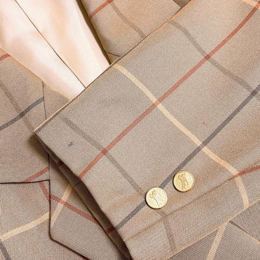 テーラードジャケット