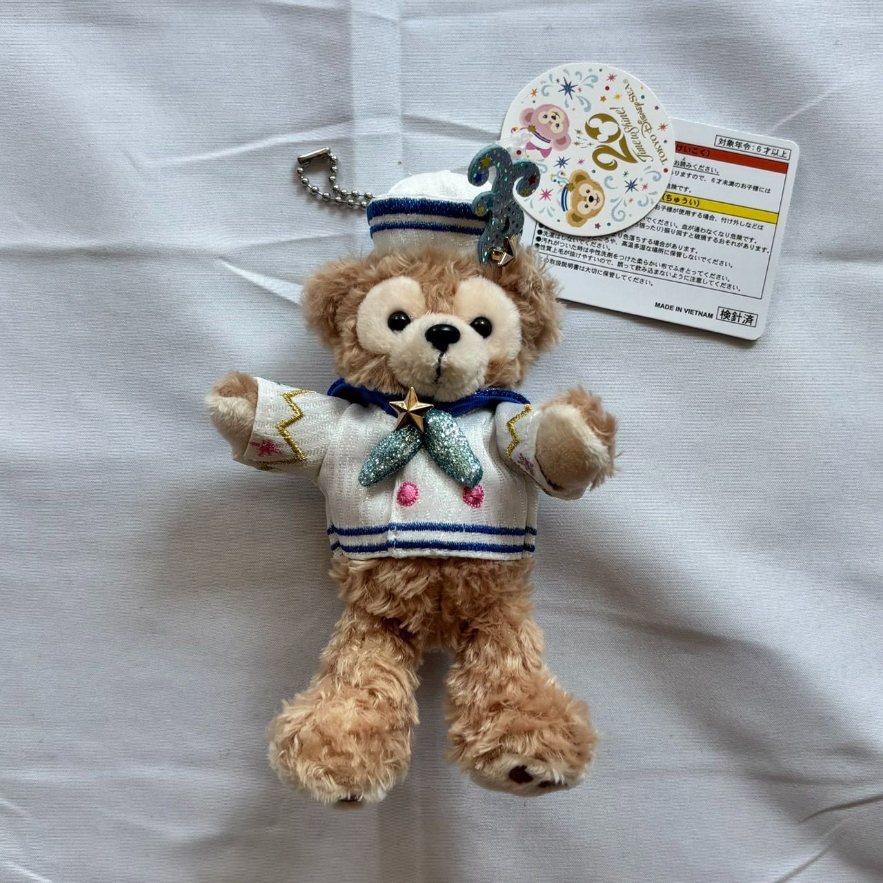 ダッフィー ぬいぐるみバッジ タイムトゥシャイン 東京
