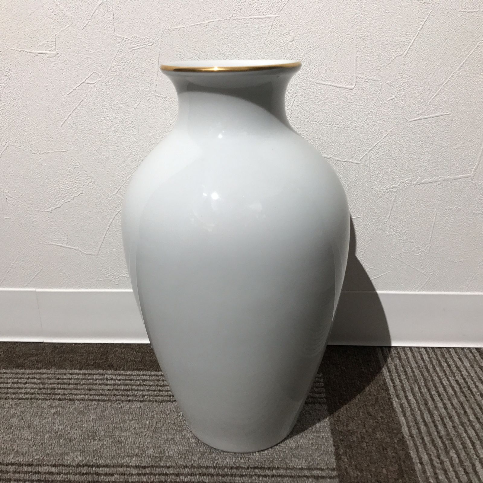 〇Noritake ノリタケ 花瓶 花器 荒川克己 - メルカリ 〇Noritake ノリタケ 花瓶 花器 荒川克己 - メルカリ