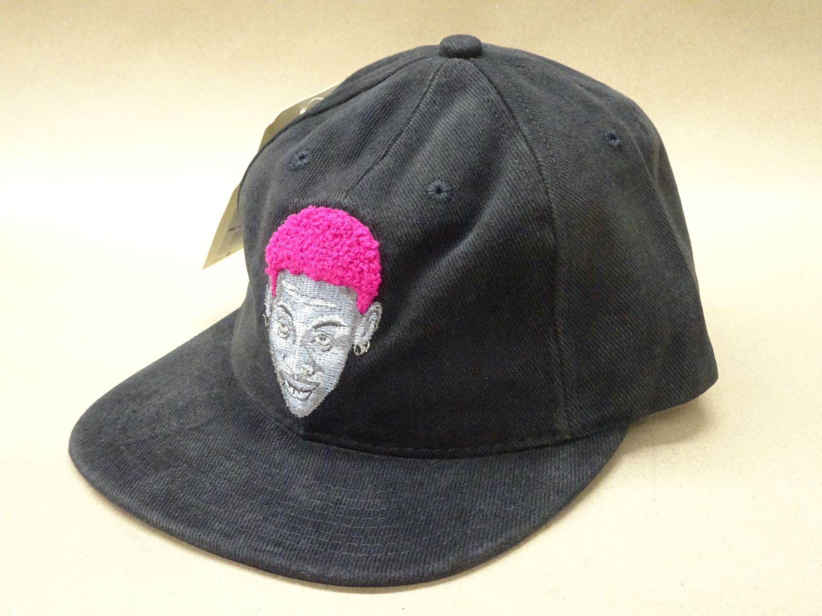 NIKE 90’s ロッドマン ヴィンテージ キャップ 黒 ピンク