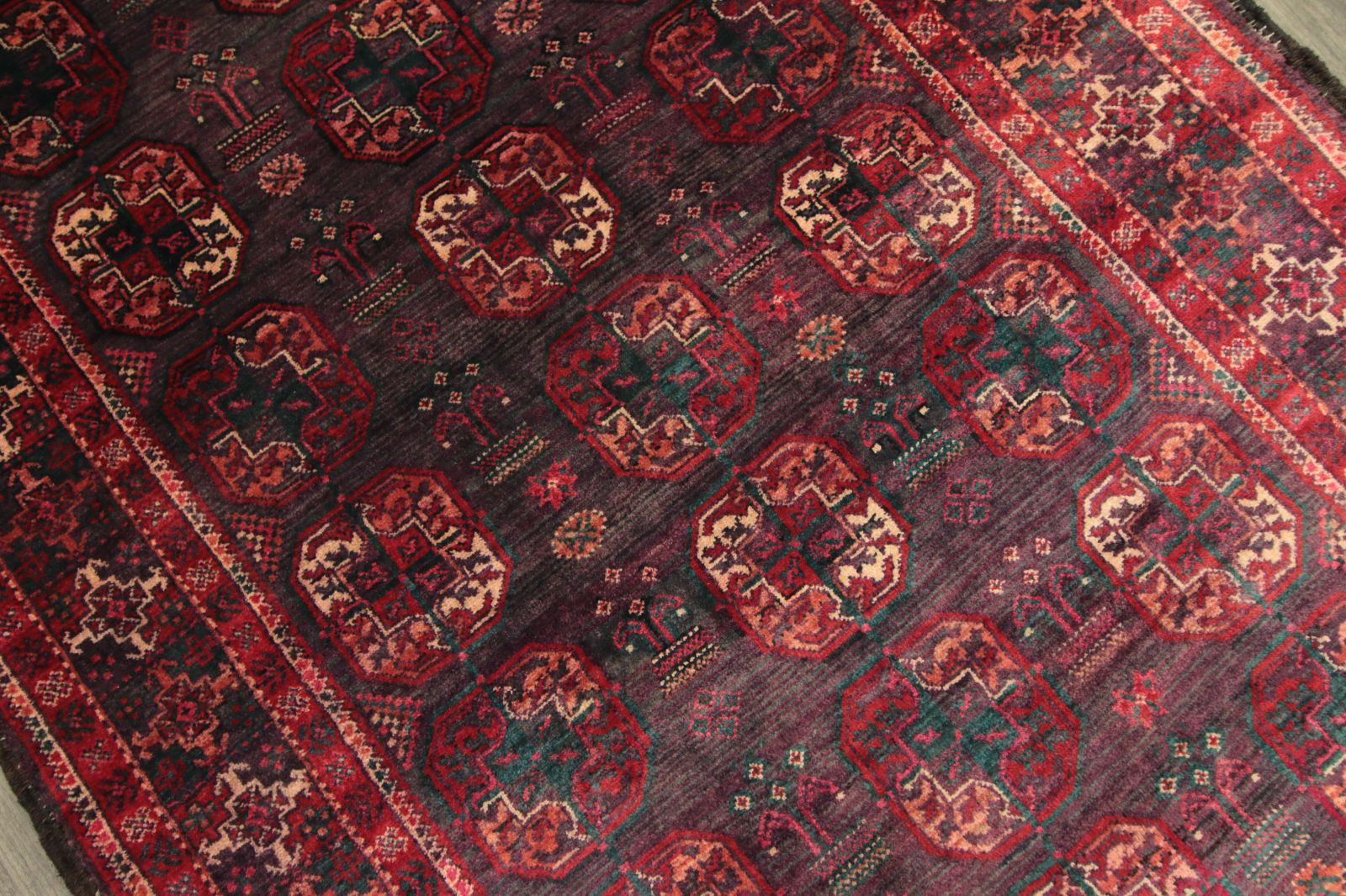 手織り絨毯　トルクメン　ヴィンテージラグ　トライバルラグ ペルシャ産ヴィンテージラグ トルクメン アフガン バルーチラグ