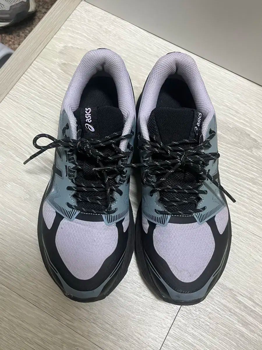 Asics アシックス ゲルテレイン 235