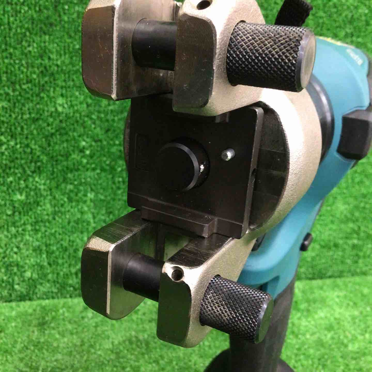 makita コードレス圧着機