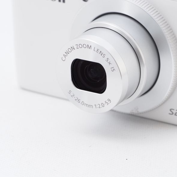 ネット限定】 Canon S200ホワイトPSS200 PowerShot デジタルカメラ 
