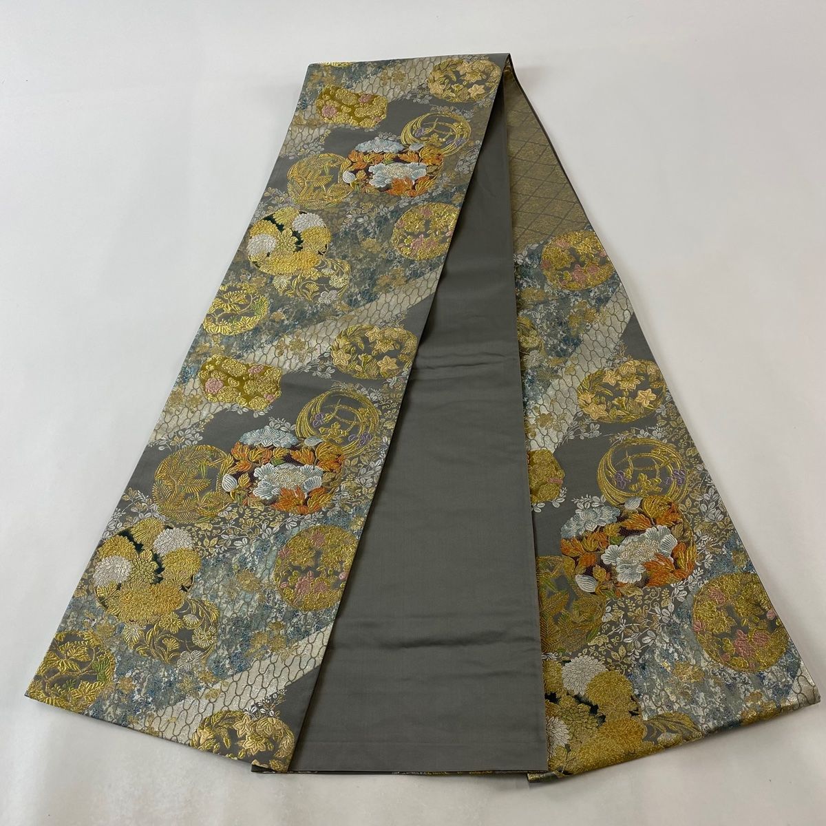 袋帯 美品 秀品 華蒔絵 花丸文 網目 金銀糸 箔 灰色 六通 正絹 【中古 