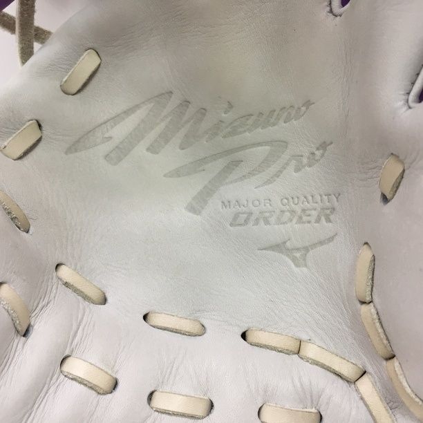 中古品 ミズノ MIZUNO ミズノプロ 軟式 内野手用オーダーグローブ 9541 ...