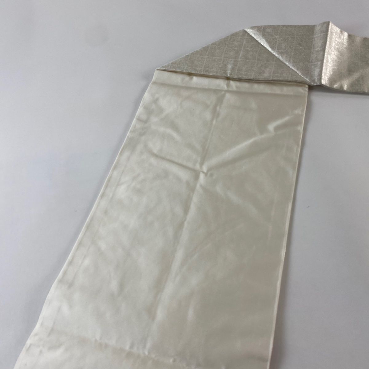 407y2☆袋帯 椿 ラメ地 金糸 銀糸☆美品 407y2☆袋帯 椿 ラメ地 金糸 銀糸☆美品 - メルカリ