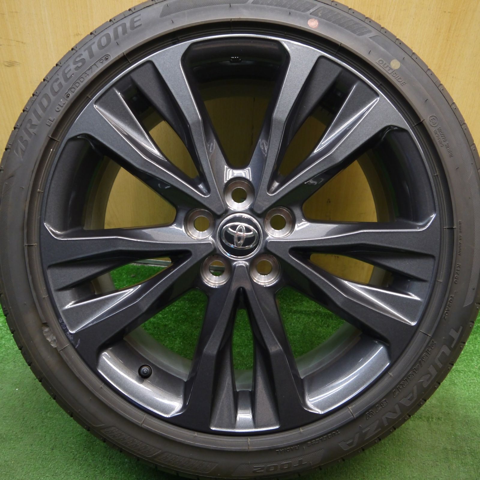 溝多め 215/45R17 ブリヂストン TURANZA T002 中古1本 BRIDGESTONE