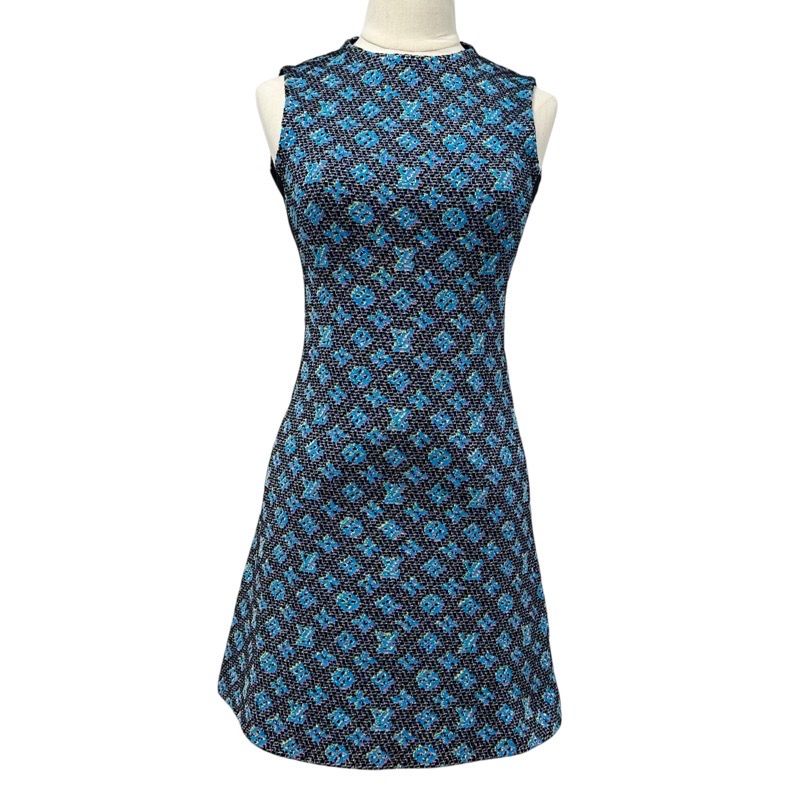 【美品】ルイヴィトン　シルクワンピース　ブルー　モノグラム　ノースリーブ ルイヴィトン LOUIS VUITTON モノグラム ワンピース シルク