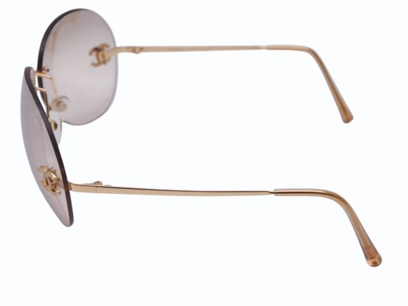極美品 CHANEL シャネル リムレス ココマーク サングラス メガネ 4108-B GP ラインストーン ブラウン ゴールド金具 中古 4b006473 極美品 CHANEL シャネル リムレス ココマーク サングラス メガネ 4108