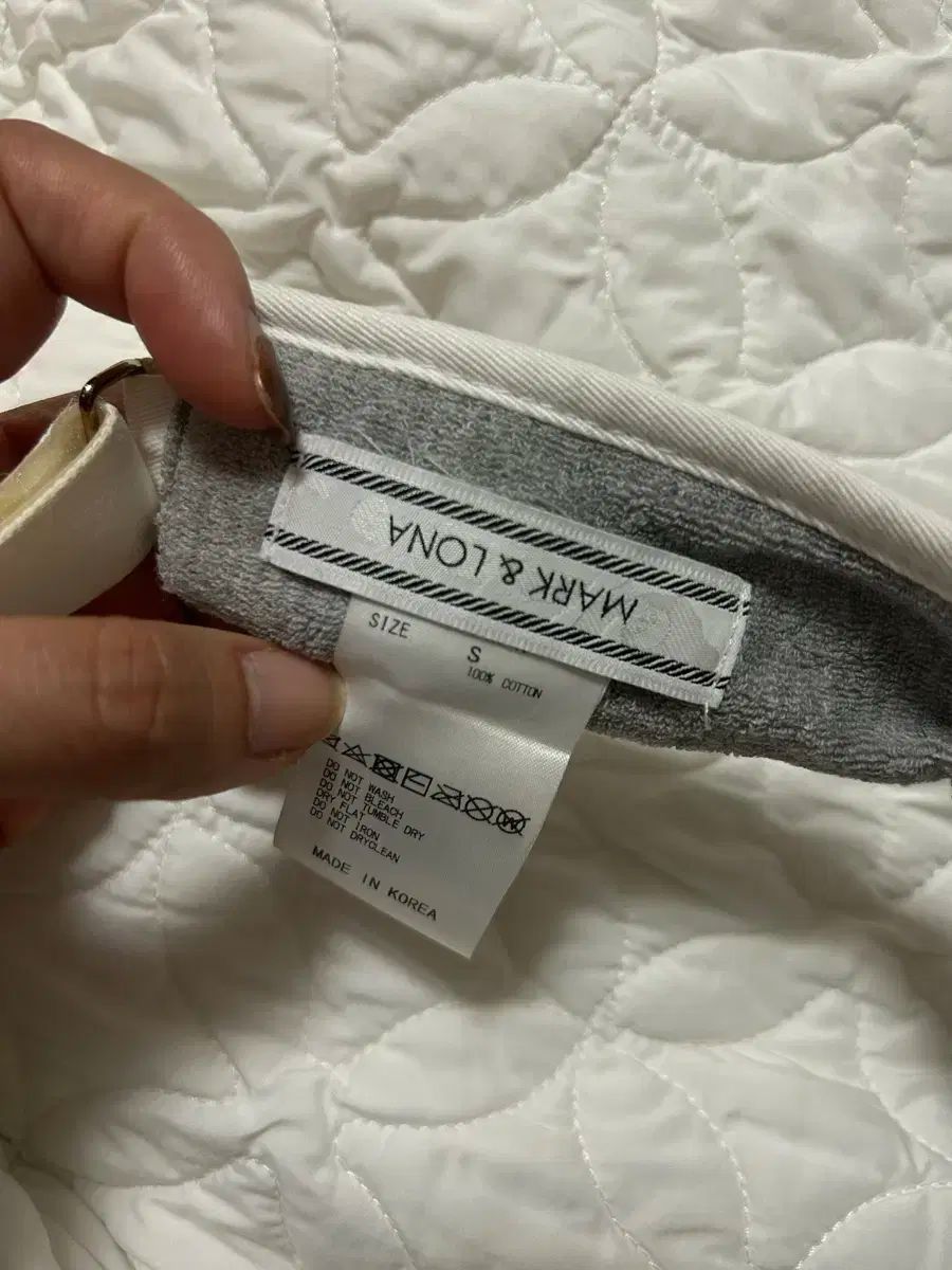 絶対お買い得! MARK - LONA マークアンドロナ 白 サンバイザー サンキャップ S