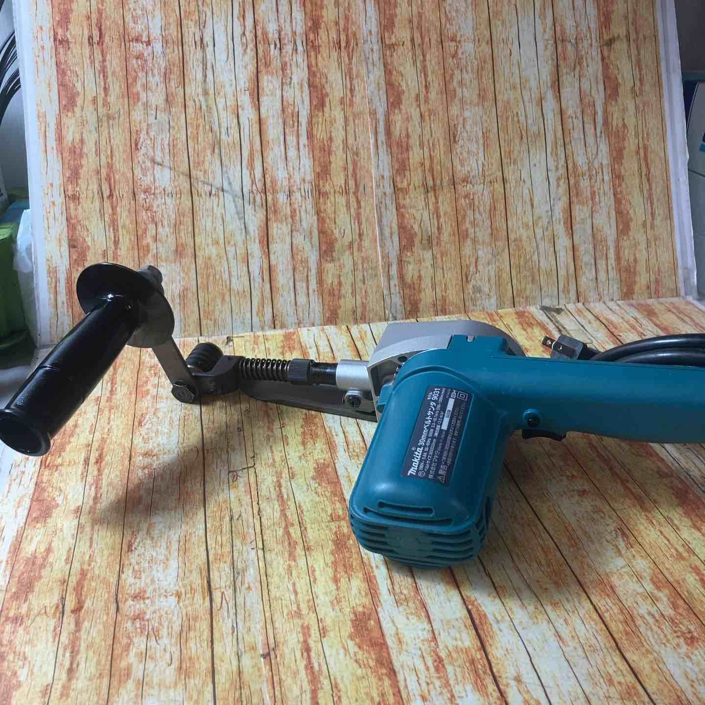 マキタ makita ベルトサンダ 9031 川崎店