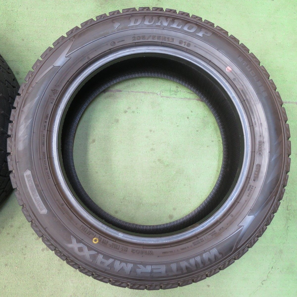 バリ溝 21年 ほぼ10分 スタッドレス 205 55R16 ダンロップ ウインターマックス WM02 タイヤ 16インチ インプレッサ 86 BRZ プリウス 等 5091107イスタ TRITUETUBI_COM