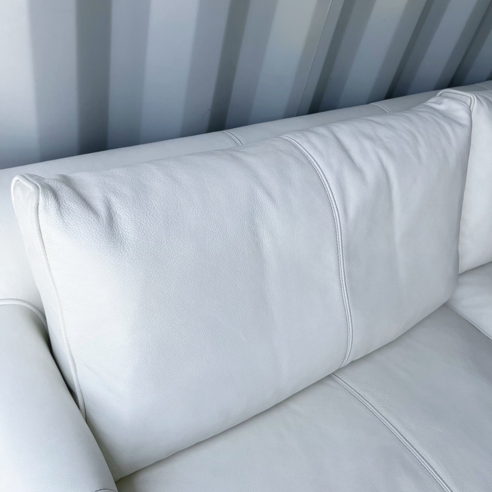 取付無料！アクタス アイラーセン ストリームライン ホワイトレザー3P