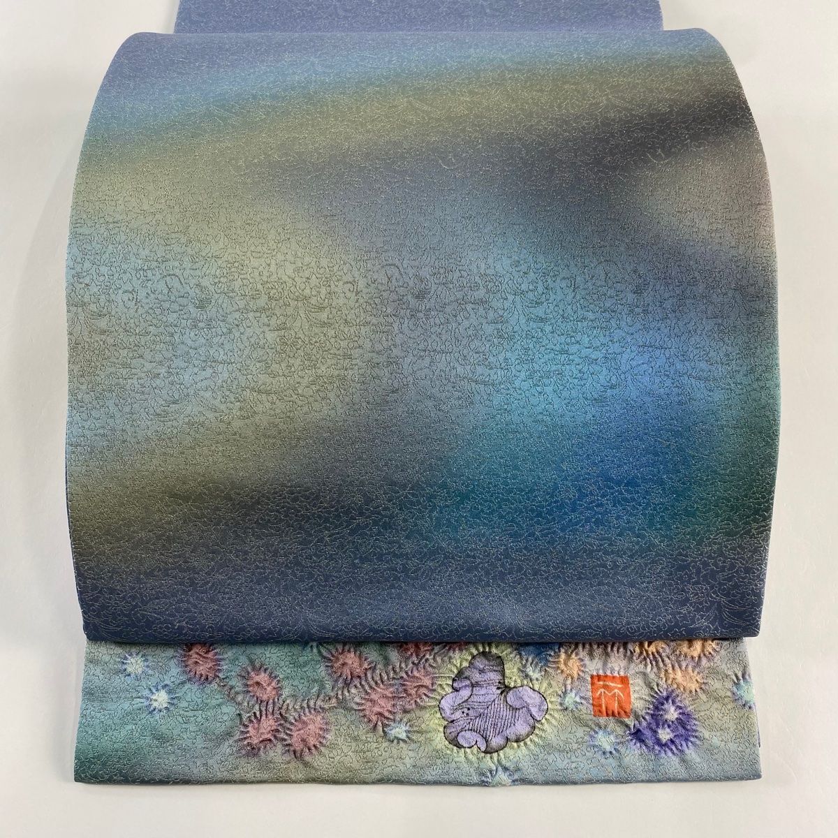 新品 未使用 袋帯 銀遠し 童子 ラメ 水色 帯 作家印あり　お太鼓柄 袋帯 美品 逸品 久保田一竹工房 落款 霞 金通し 絞り 青灰色