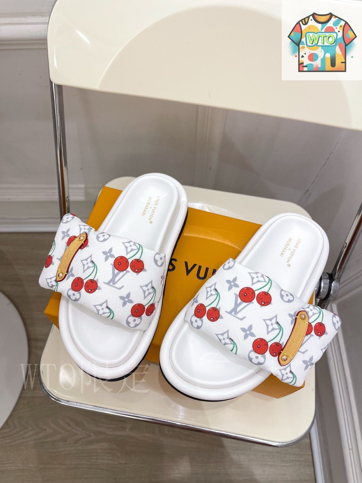 ⚫︎ LOUIS VUITTON フラットファーサンダル 楽天市場】ファー サンダル（ブランドルイ・ヴィトン）の通販