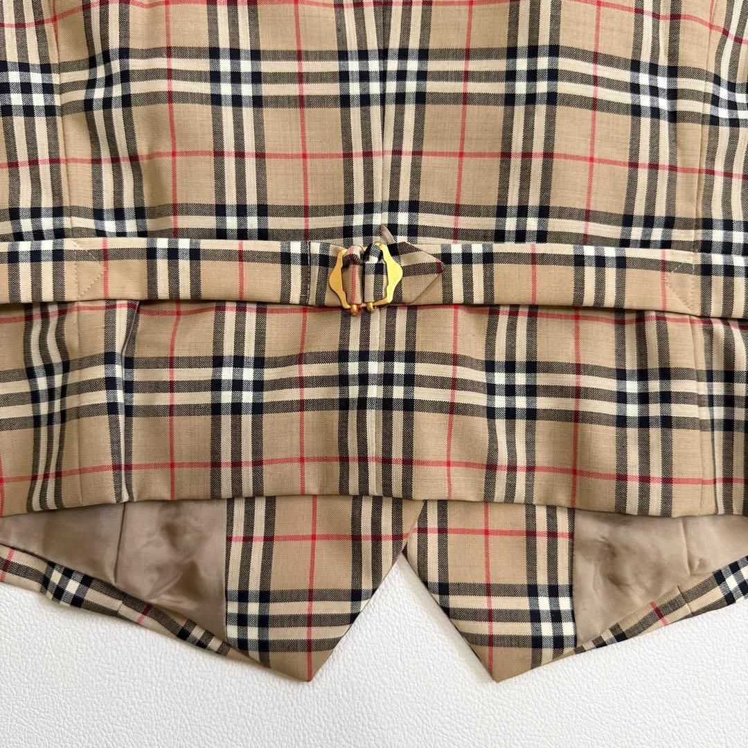 【美品】Burberry バーバリー　ノバチェック　金ボタン　ジレ　ベスト　L BURBERRYS バーバリーズ 金ボタン ノバチェック ベスト 42