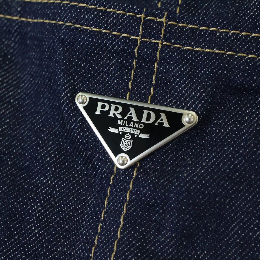 美品　プラダ　オーバーオール　三角ロゴプレート 美品 プラダ オーバーオール 三角ロゴプレート PRADA (プラダ) 24AW
