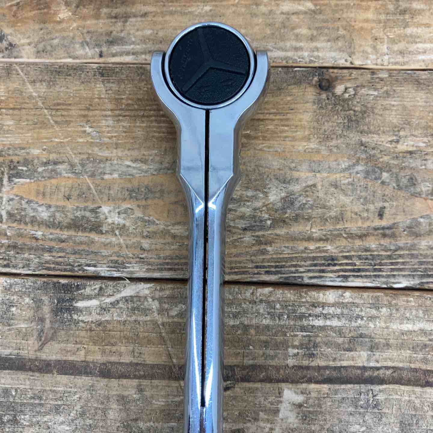 中古品】 スナップオン Snap-on/3/8スイベルラチェット/F747A ブランド