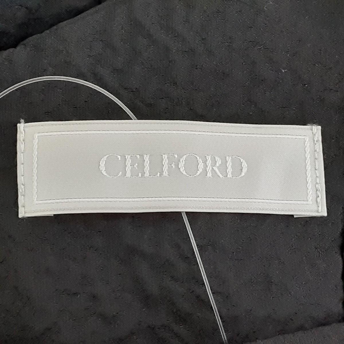 CELFORD(セルフォード) チュニック サイズ36 S レディース美品 - 黒 クルーネック/ノースリーブ - メルカリ