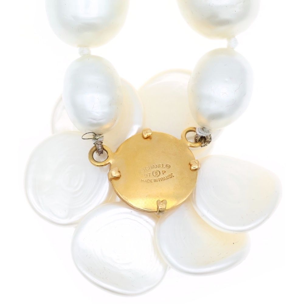 CHANEL (シャネル) フラワー カメリアモチーフ パールネックレス