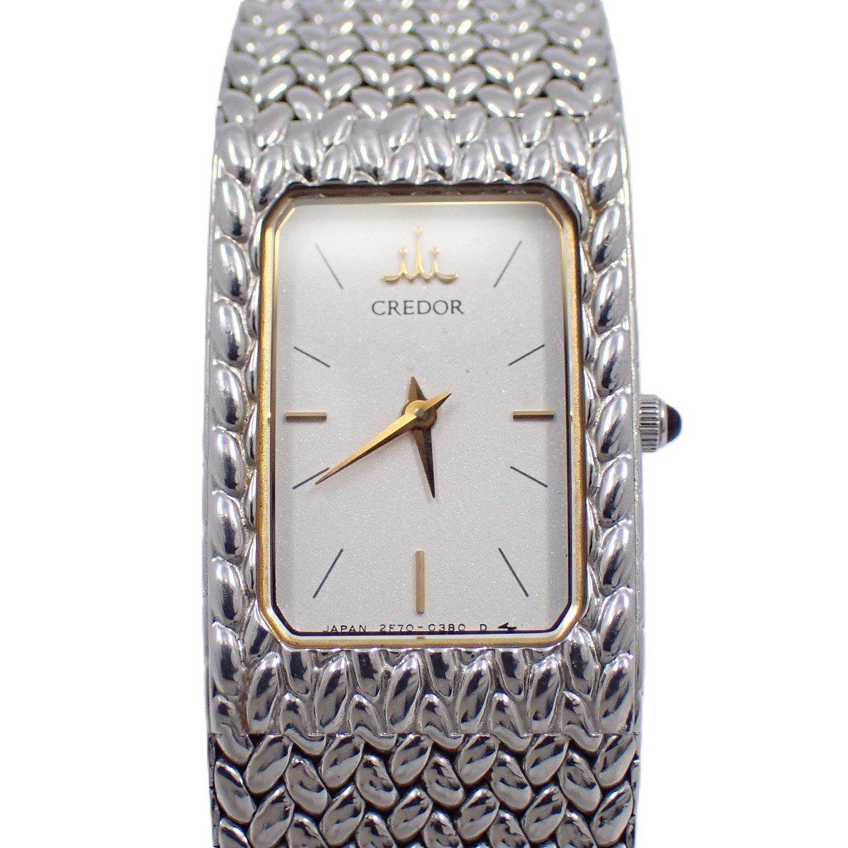 世界的デザイナー 五十嵐 威暢 が JR札幌駅 の壁面に作成した星の大