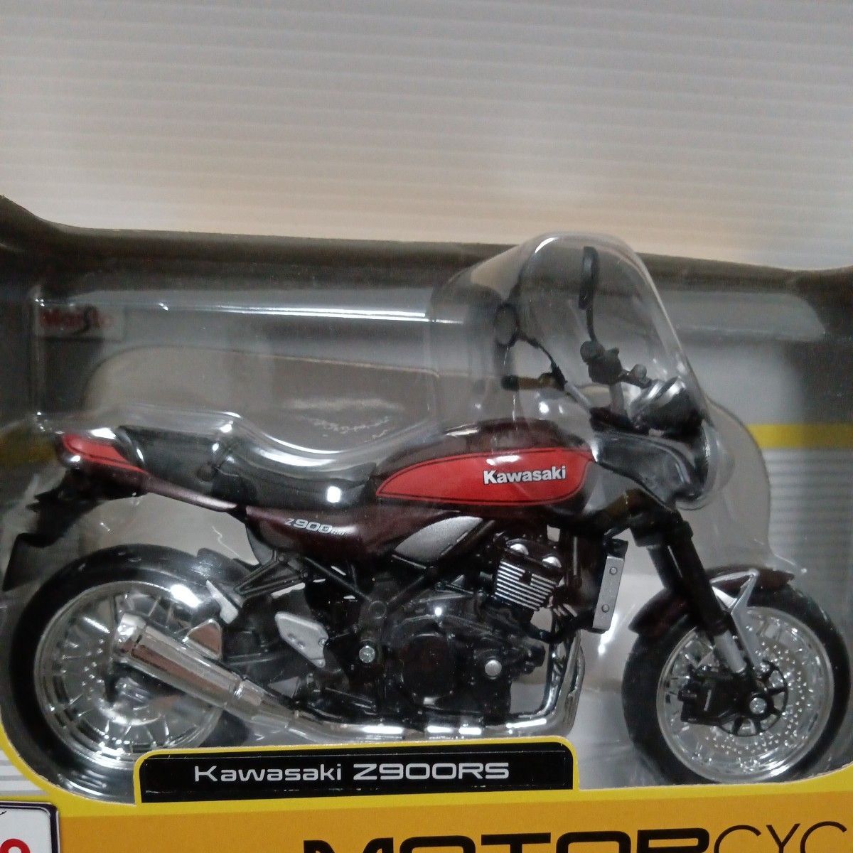 Maisto「1/12 Kawasaki Z900RS」ダイキャスト ミニカー オートバイ 