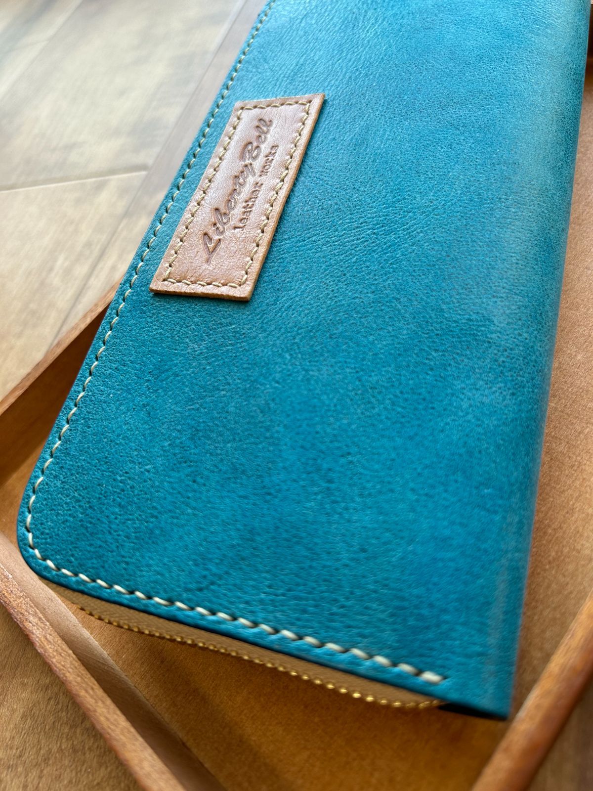 姫路レザーシュリンク】ラウンドファスナーロングウォレット【プル