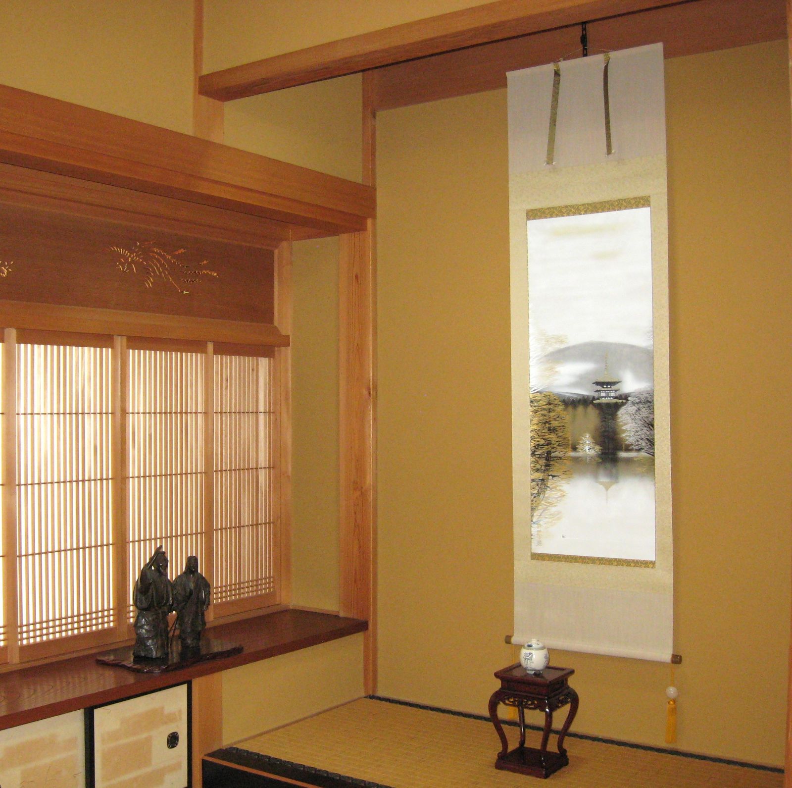 真筆】掛け軸古都◇吉村醇三郎太巻・二重箱・共箱・タトウ箱付 真筆】掛け軸古都◇吉村醇三郎太巻・二重箱・共箱・タトウ箱付