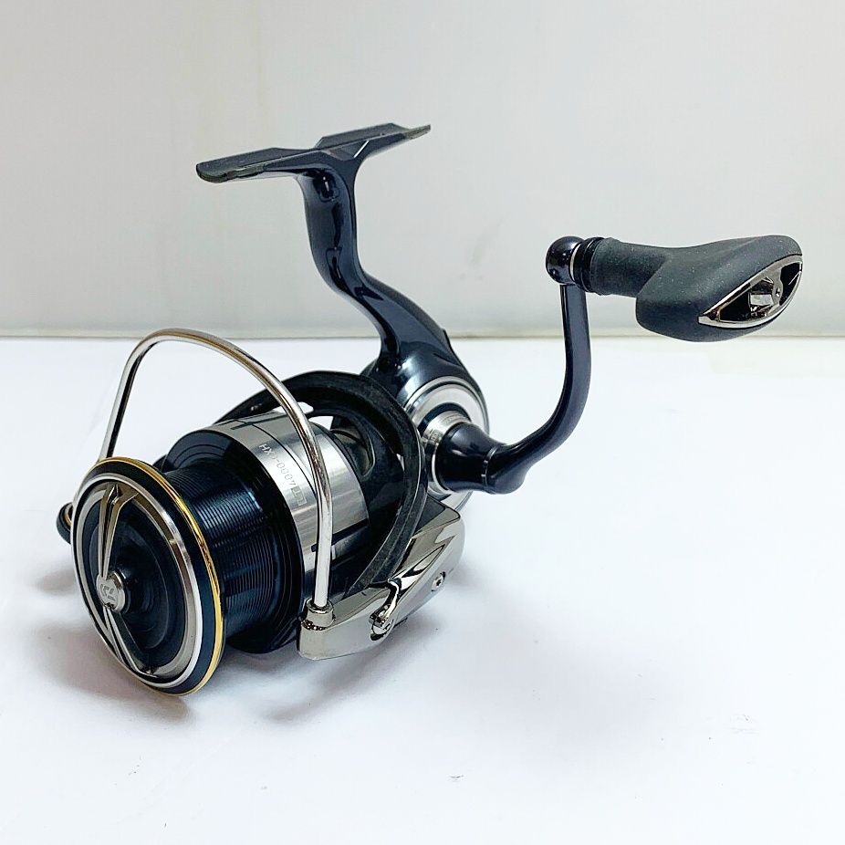 ★★DAIWA ダイワ 19セルテート LT4000-CXH　スピニングリール 060053