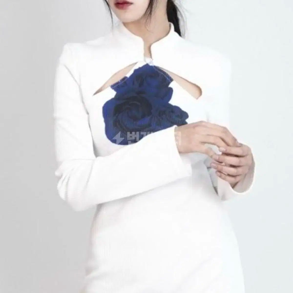 DARLING YOU ARE BAD 不変 ラブ ワンピース 白