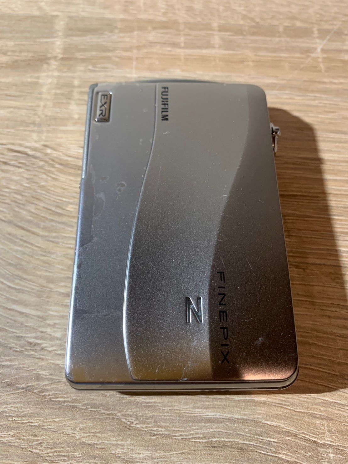 5899 FINEPIX Z 700 EXR シルバー