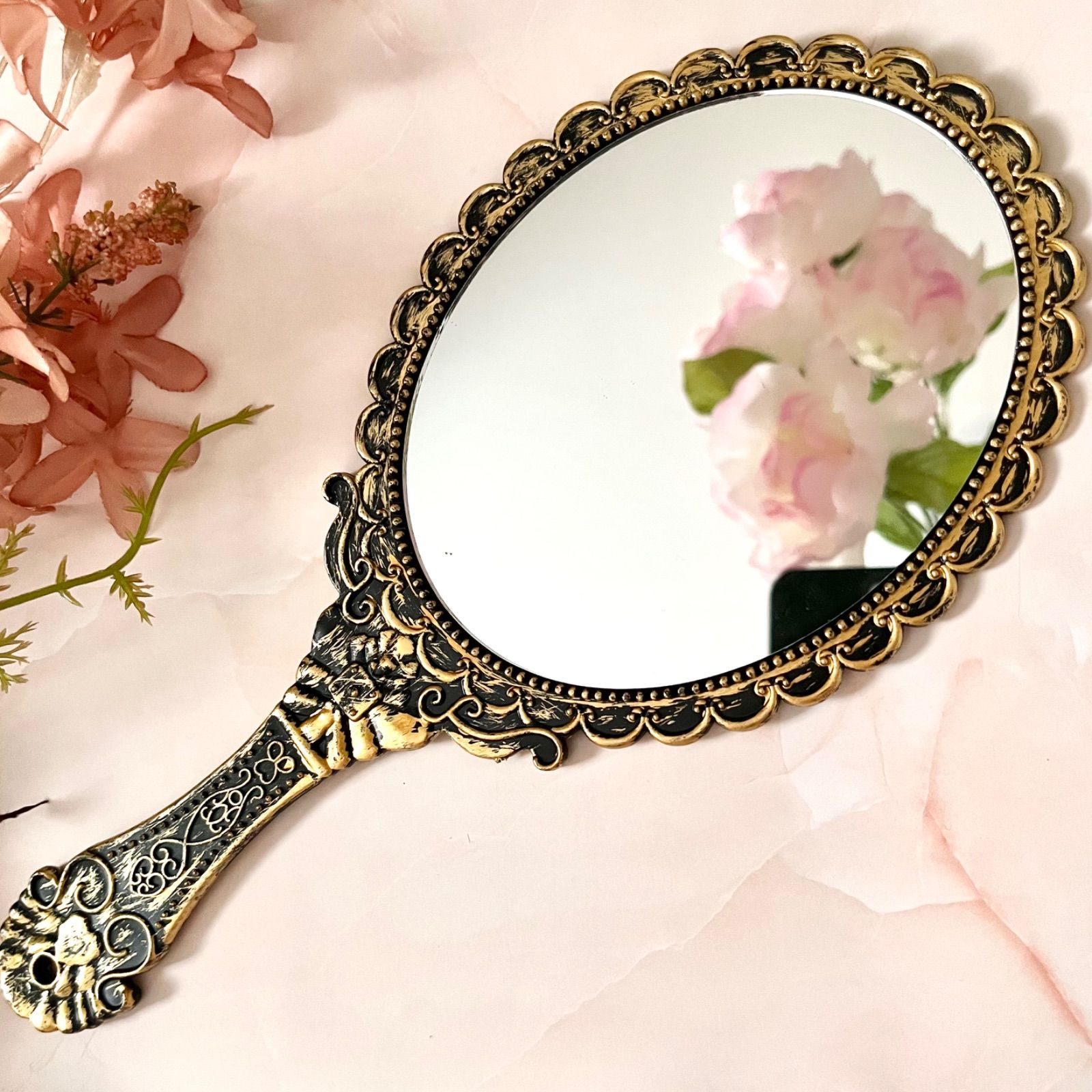 新品 未使用 アンティーク調 ミラー 手鏡 ゴールド ヴィンテージ風