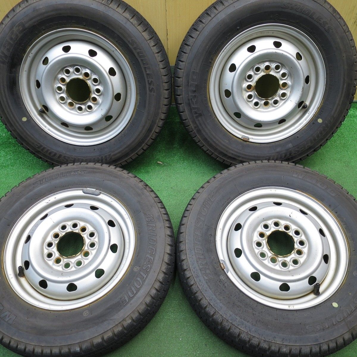 バリ溝 23年 8.5分 スタッドレス 145|850R12 80|78N ブリヂストン W300 スチール ホイール 12インチ PCD100 110 114.3|4H マルチ 5052101NJス