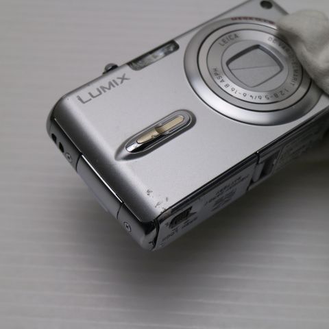 美品 DMC-FX07 シルキーシルバー 即日発送 Panasonic LUMIX デジカメ