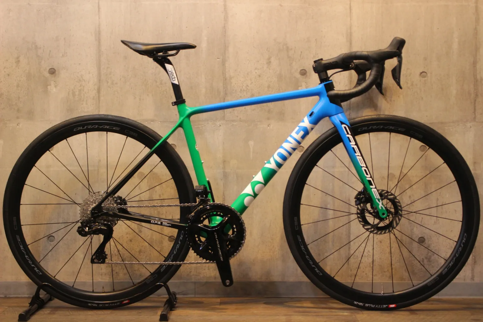 YONEX グローエント サイズS ネイビーゴールド　105di2 ホイール無 YONEX グローエント サイズS ネイビーゴールド 105di2 ホイール無