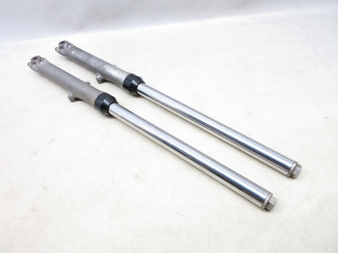 バンバン125 フロントフォーク 径30Φ バイク部品 0709S11M-23