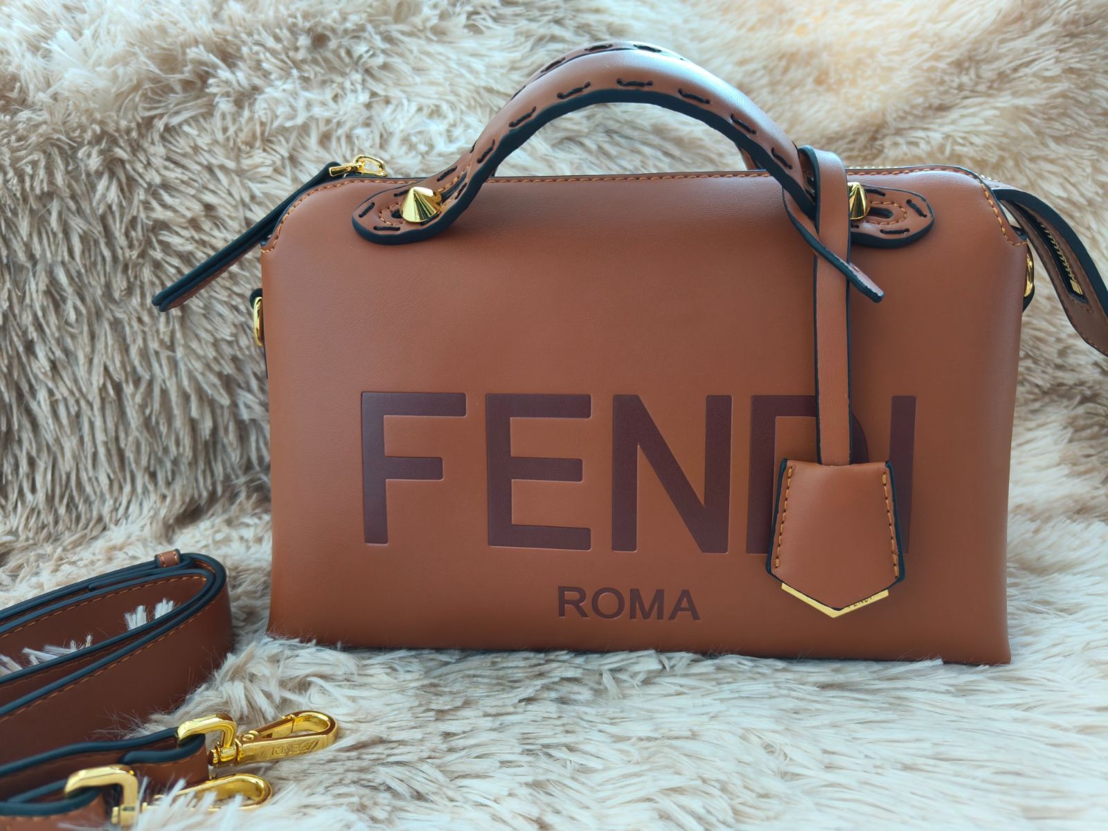 FENDI バイザウェイハンドバック ショルダーバッグ2