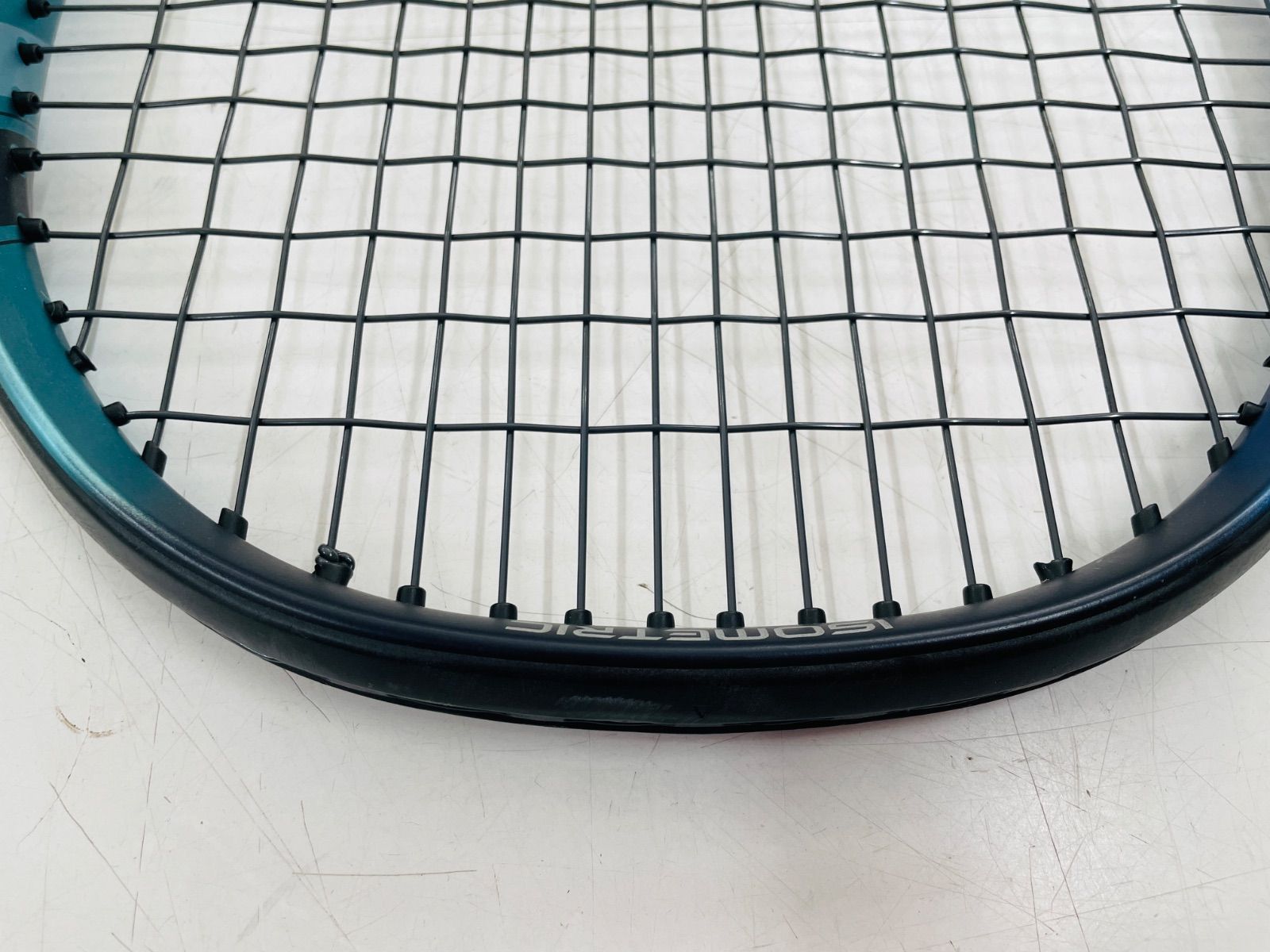 硬式テニスラケット