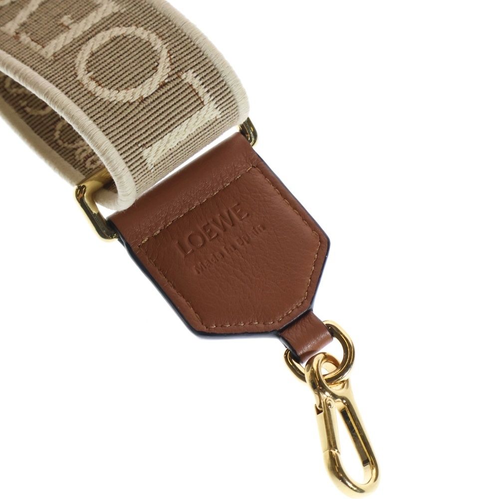 ベージュ ゴールド金具