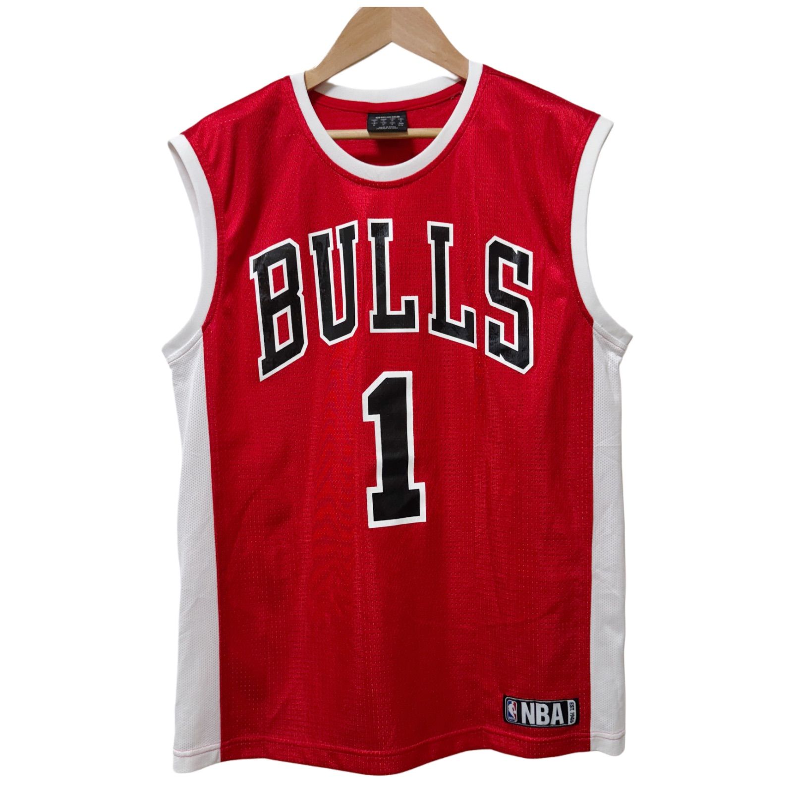 【美品】NBA アディダス　ゲームシャツ　シカゴブルズ　赤　1番 ローズ選手 美品】NBA アディダス ゲームシャツ シカゴブルズ 赤 1番 ローズ