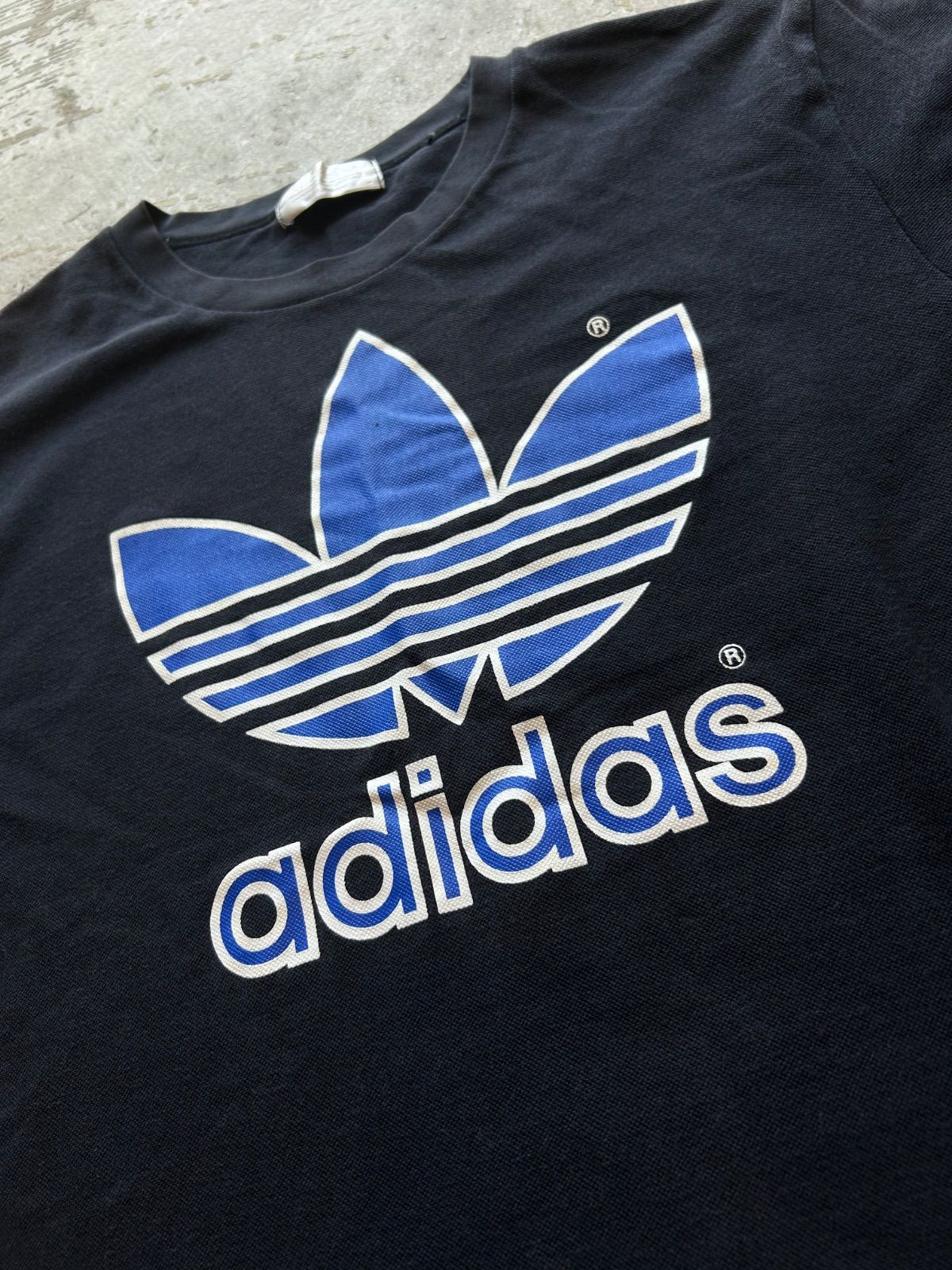 80s adidas デサント シングルステッチ Tシャツ トレフォイルロゴ ヴィンテージ 80s adidas Tシャツ デサント製 ネイビー