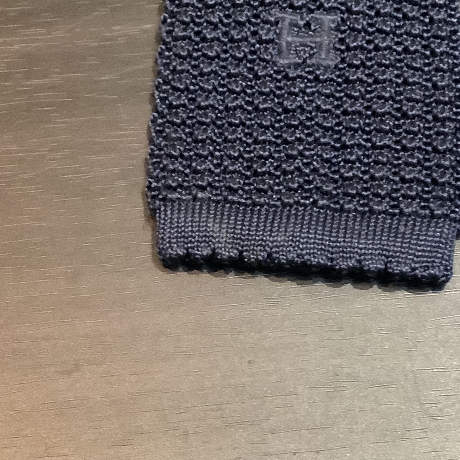 HERMES エルメス ネクタイ ニットタイ ナロータイ H刺繍 紺 ネイビー